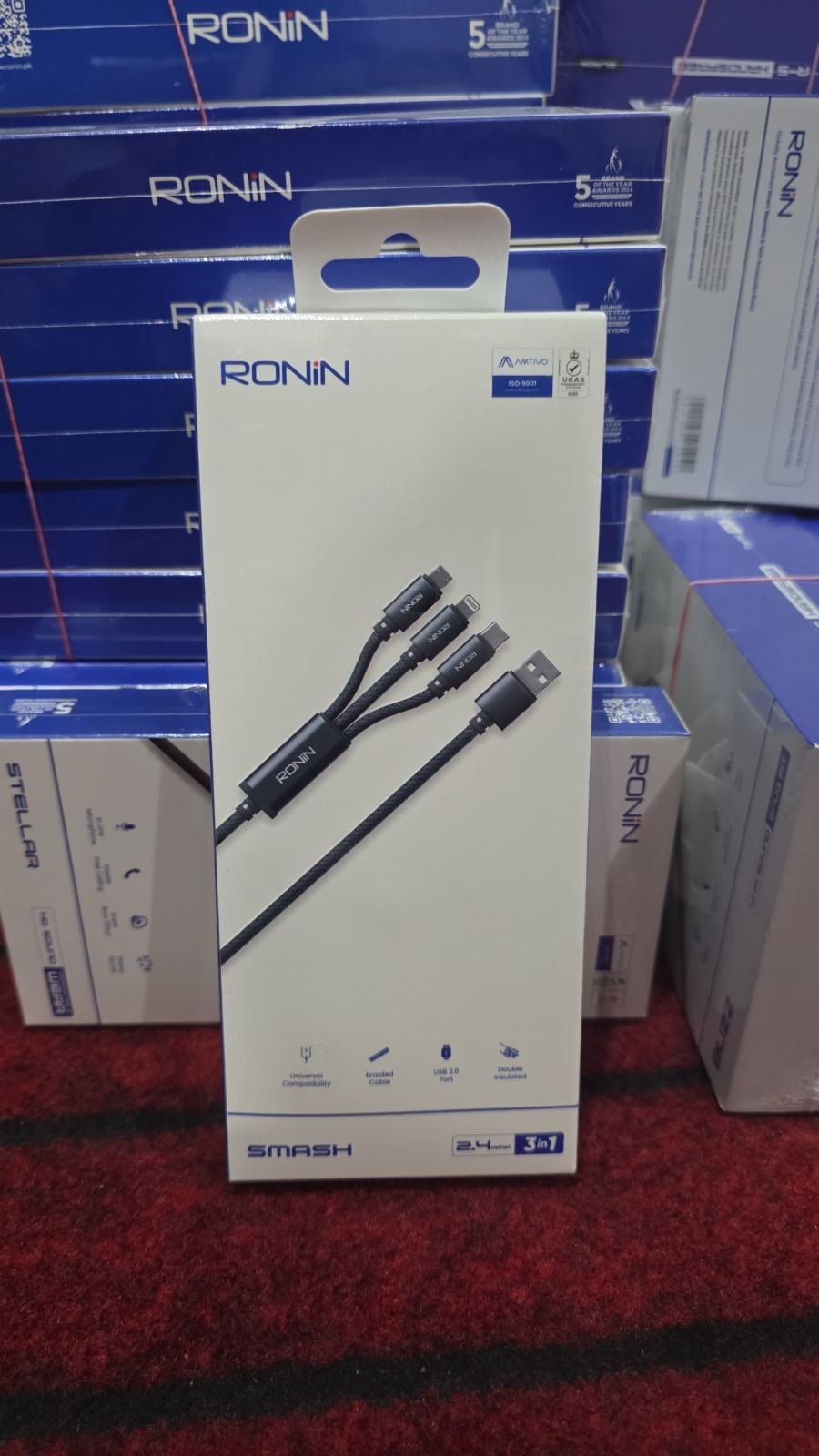 Ronin Smash R-2015 3-in-1 Charging Cable, a multi-connector wire designed to power various mobile devices